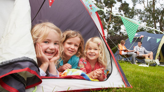 Campingurlaub mit der ganzen Familie - Welcher Platz ist für welchen Zweck geeignet?